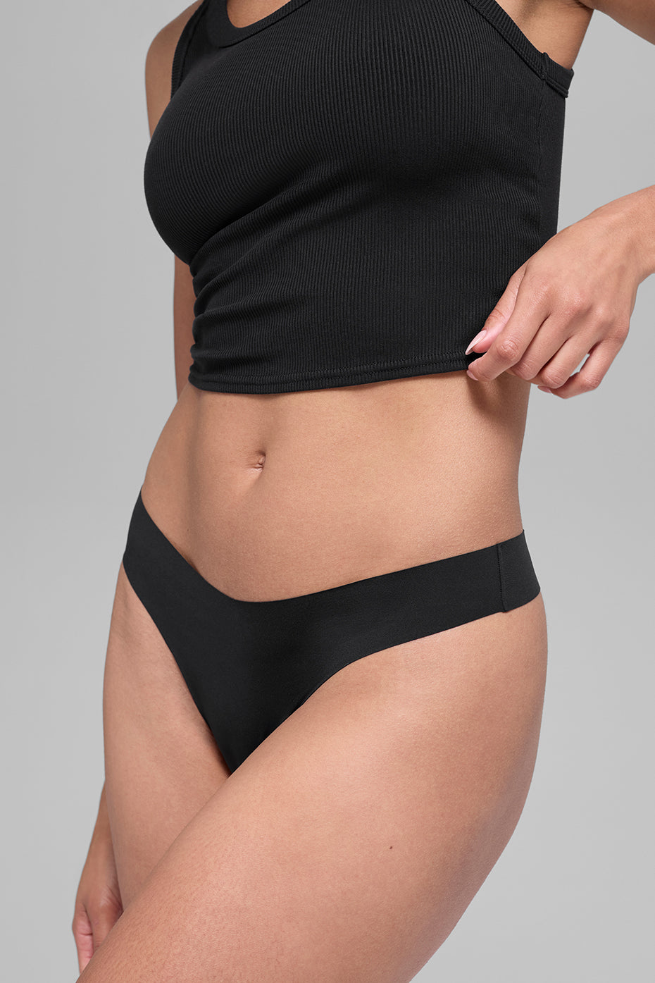 Airbrush Invisible Thong - Black image 3