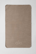 Performance No Sweat Hand Towel - Gravel image 1