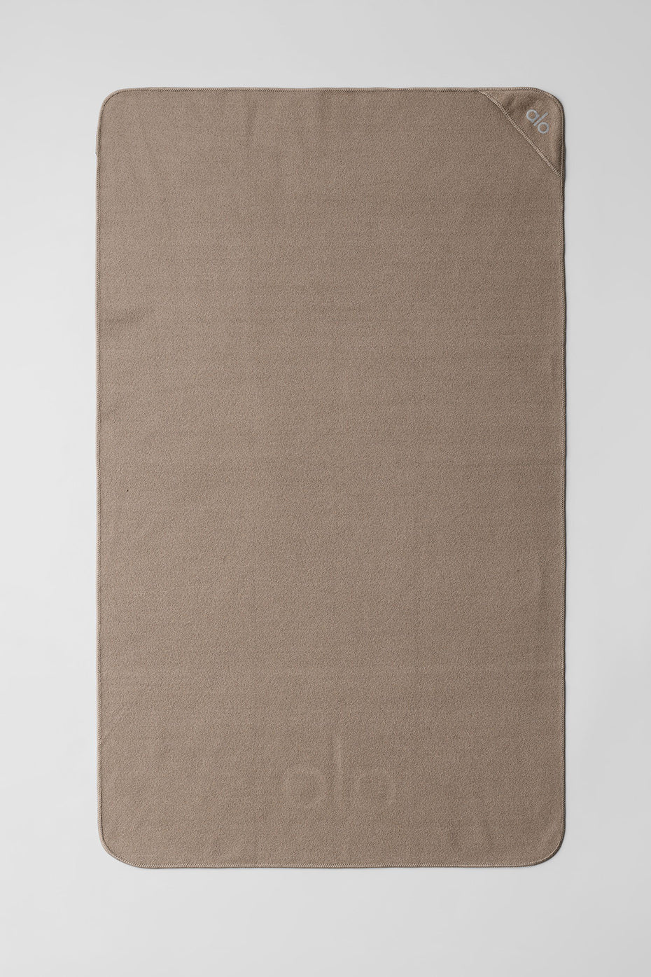 Performance No Sweat Hand Towel - Gravel image 3