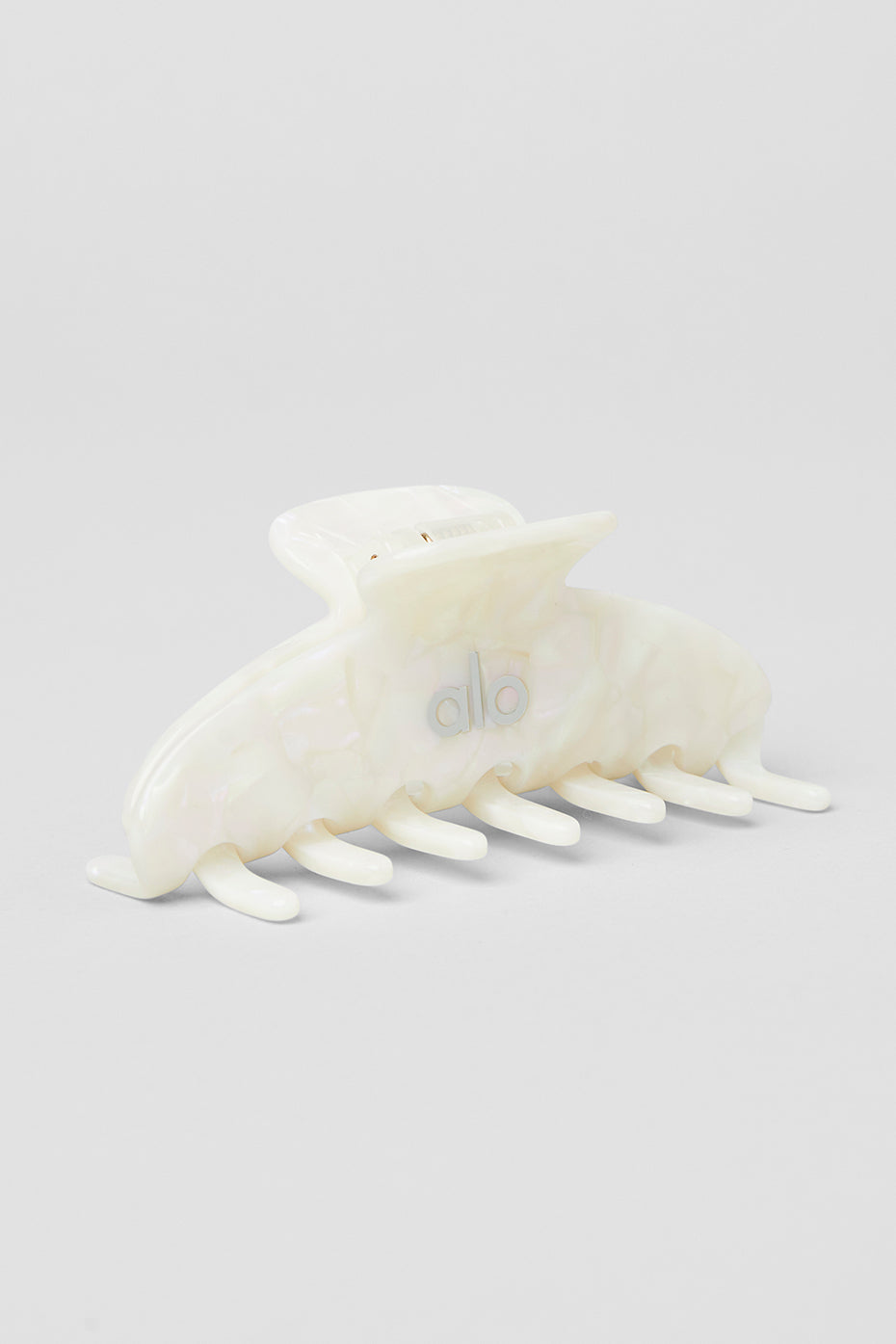 90's Claw Clip - White Pearl image 1