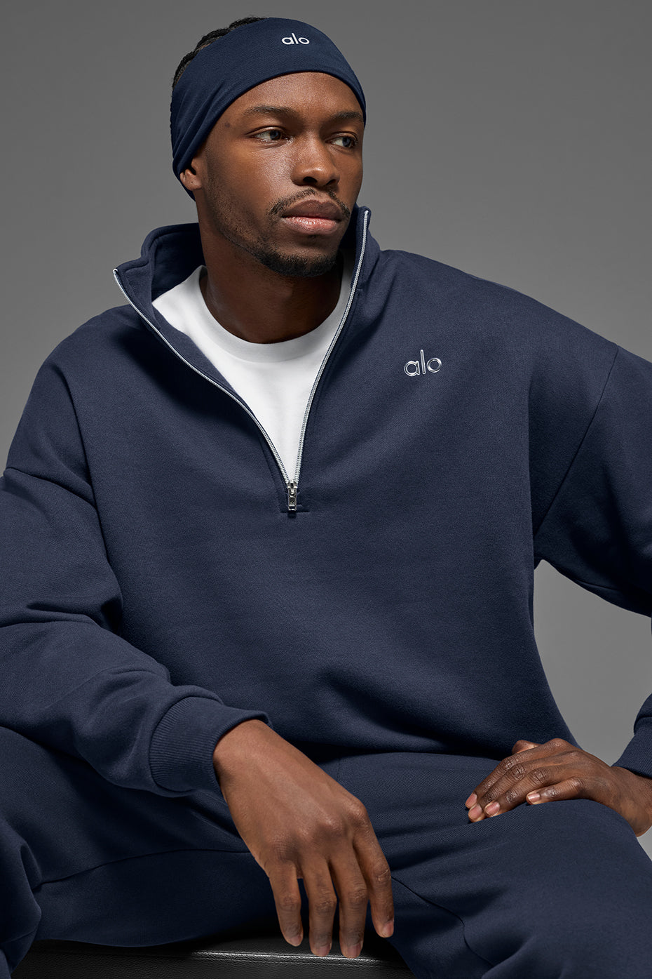 Performance Conquer Headband - Navy image 4