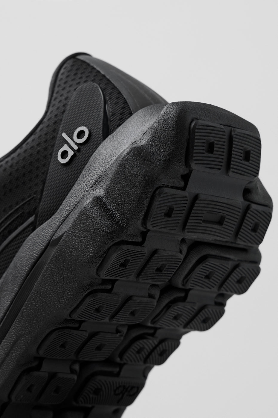 ALO Runner - Black/Black image 6