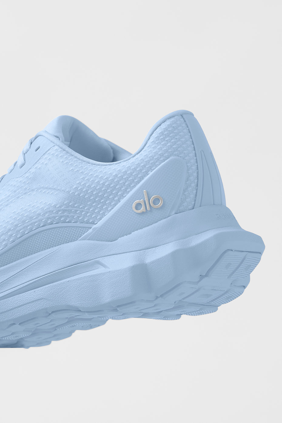 ALO Runner - Seashell Blue image 5