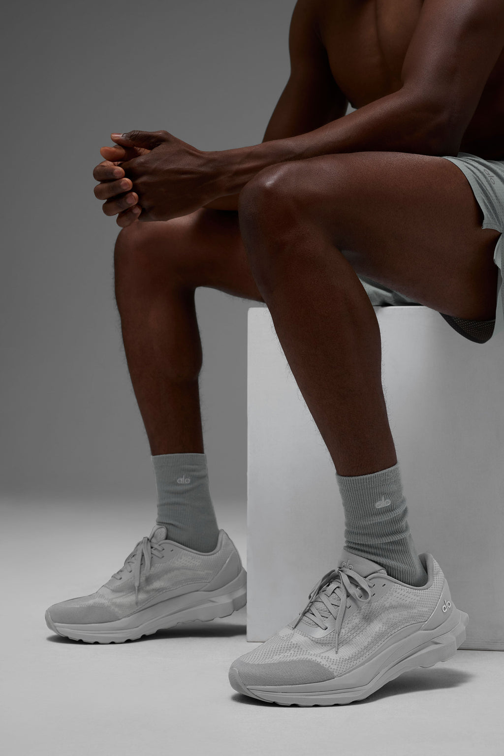 ALO Runner - Grey/Grey image 1