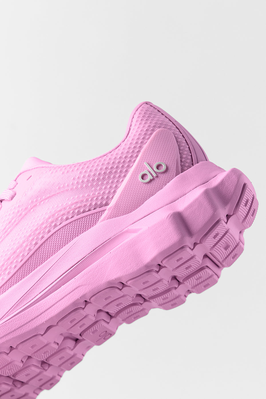 ALO Runner - Candy Heart Pink image 7