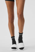 Unisex It Slide - White image 1