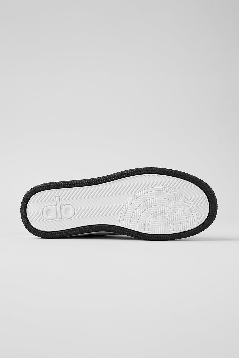 ALO Recovery Mode Sneaker - Black/White image 4