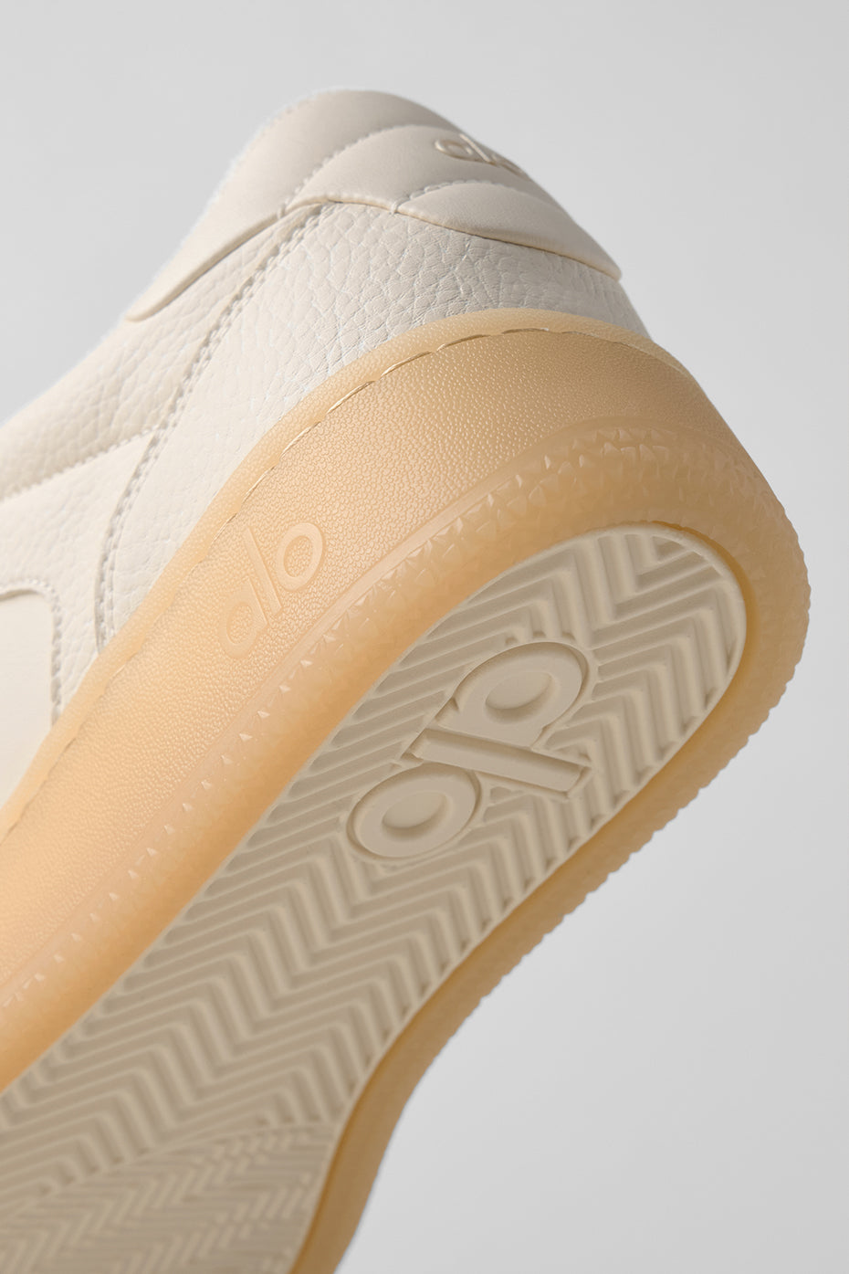 ALO Recovery Mode Sneaker - Clay image 6