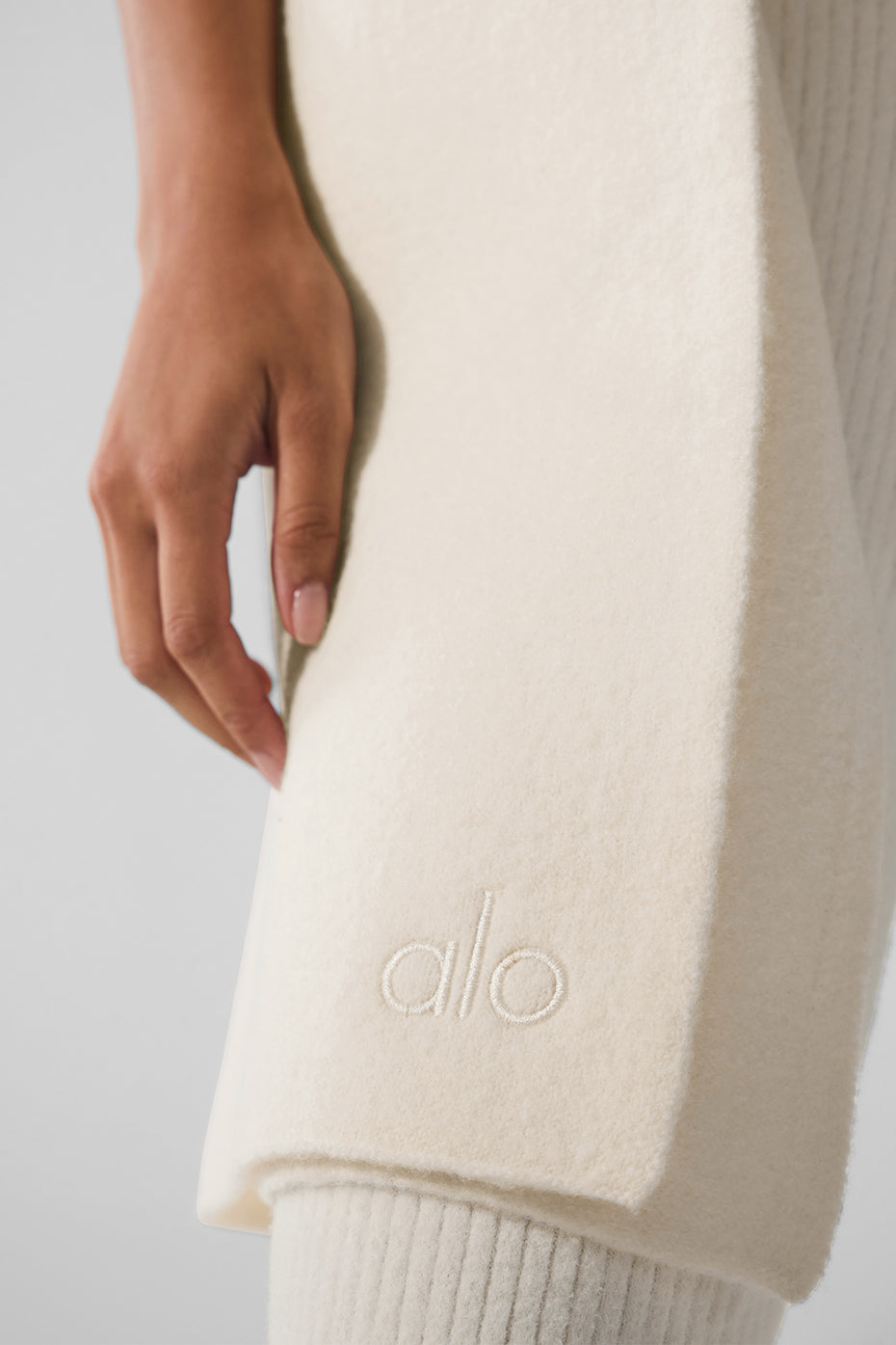 Merino Wool Oversized Scarf - Ivory image 3
