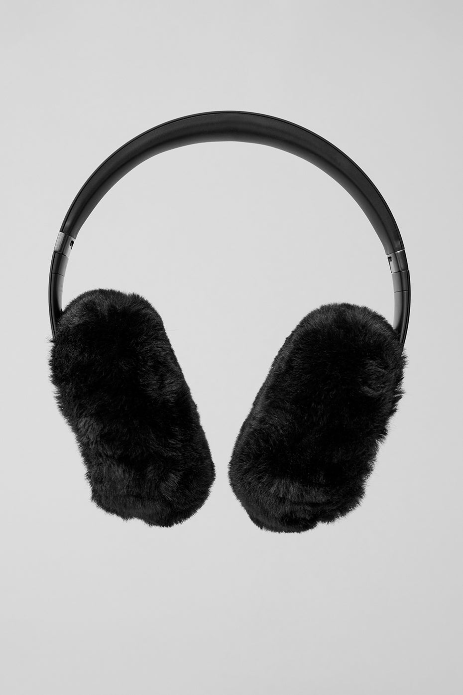 Beats Studio Pro Headphones - Black image 3