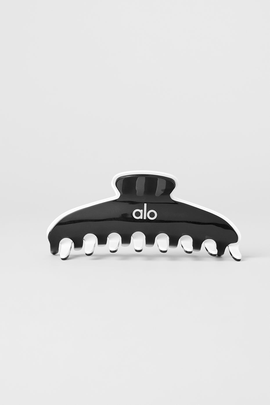 Outline Claw Clip - Black/White image 3