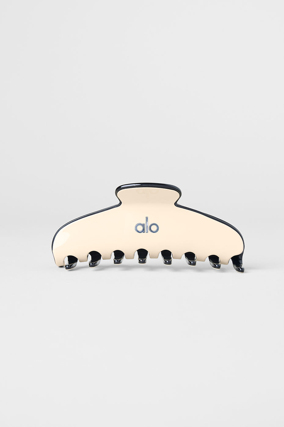 Outline Claw Clip - Macadamia/Black image 1