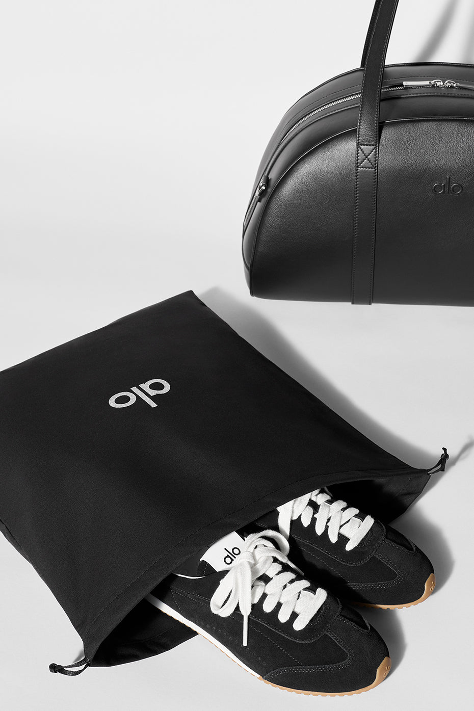 ALO Odyssey - Black Leather image 8