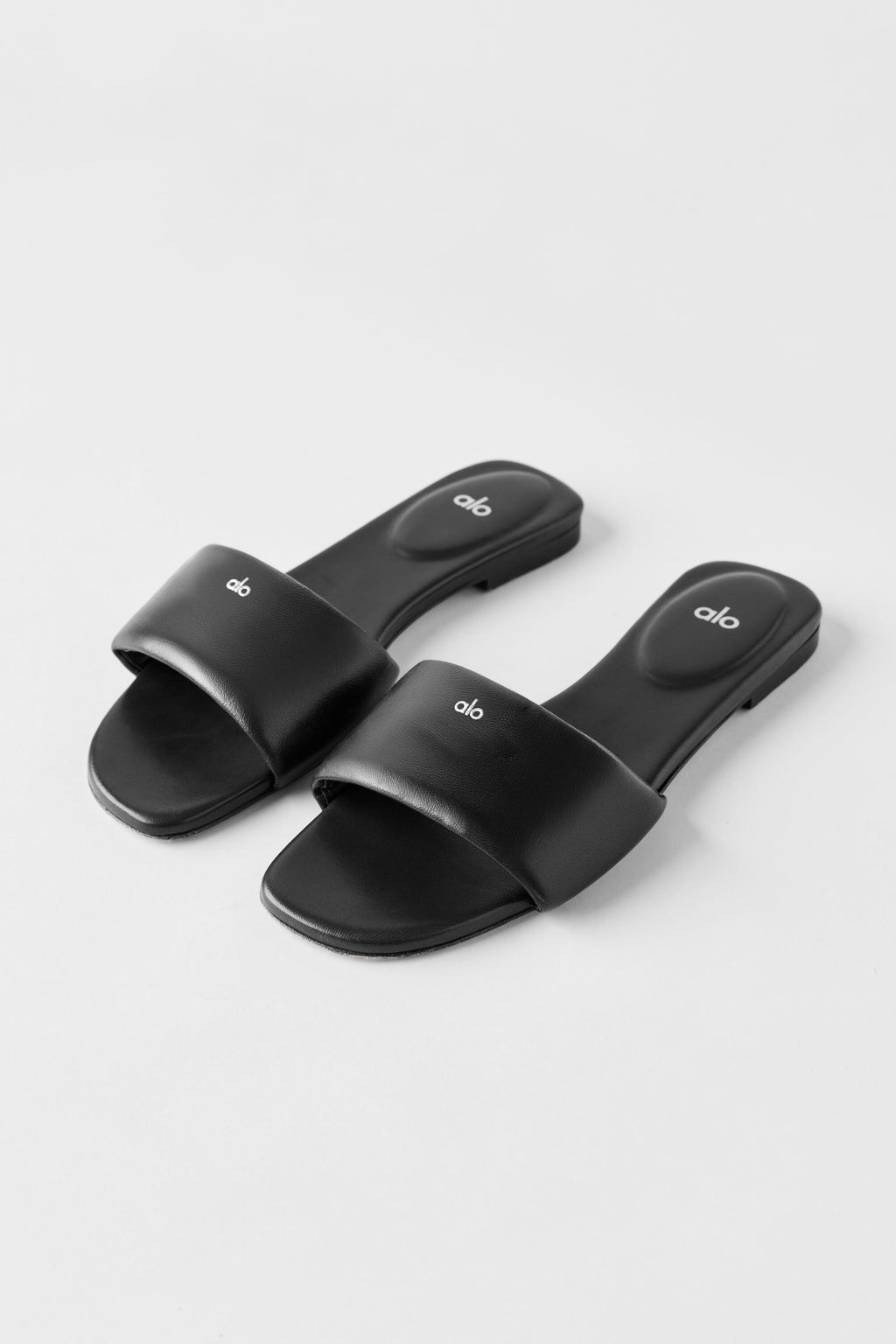 ALO Classico Sandal - Black image 4