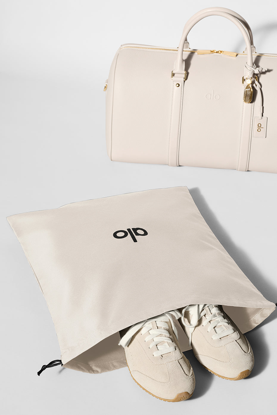 ALO Voyage Duffle - Bone Leather image 6