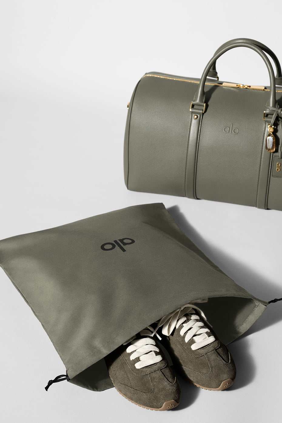 ALO Voyage Duffle - Olive Tree Leather image 5