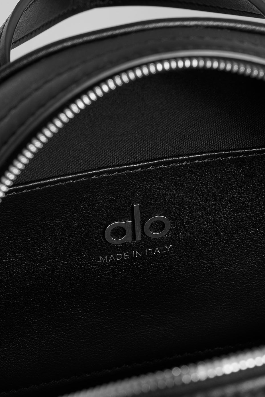 ALO Mini Odyssey - Black Leather image 6