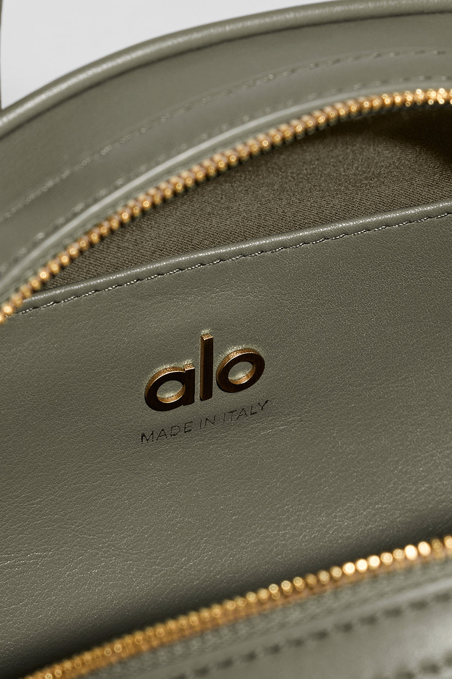 ALO Mini Odyssey - Olive Tree Leather image 6