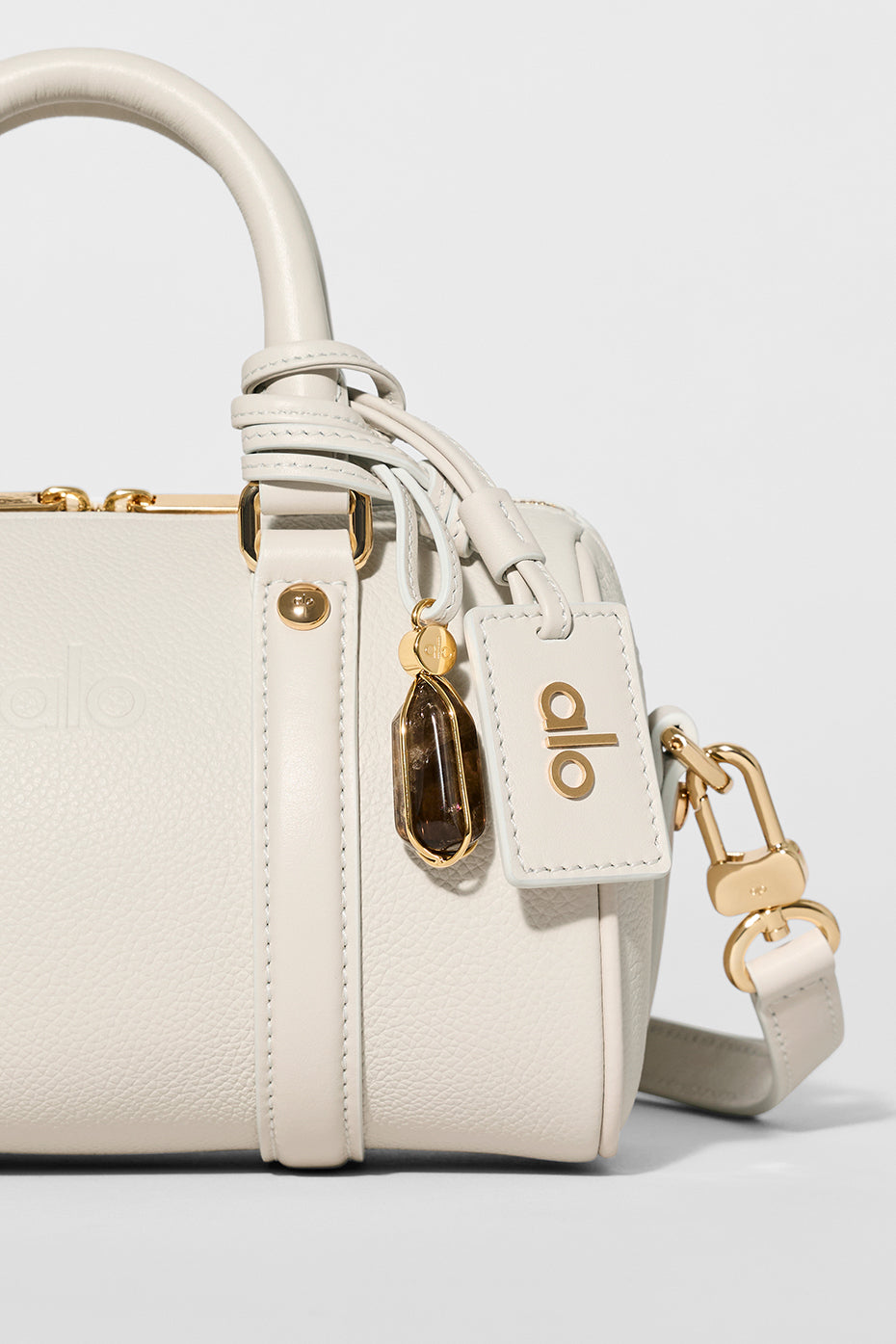 ALO Mini Voyage - Bone Leather image 3