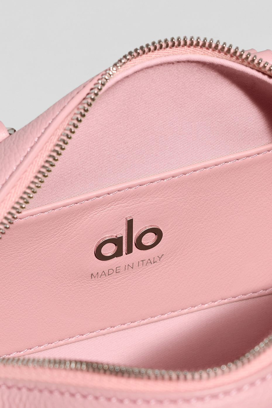 ALO Mini Voyage - Vintage Pink Leather image 6