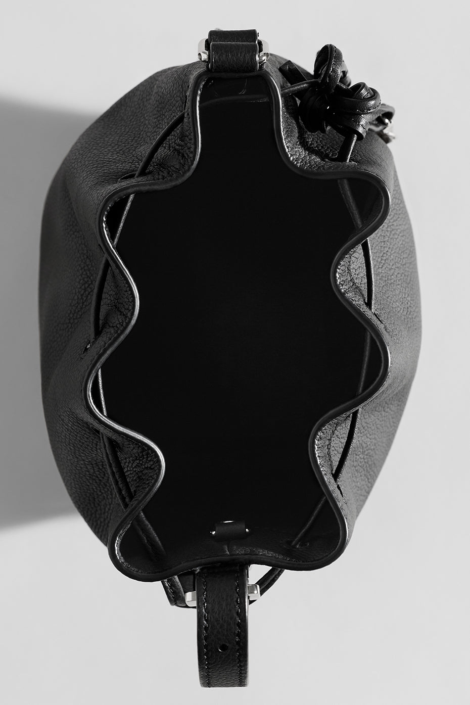 ALO Mini Balance - Black Leather image 7