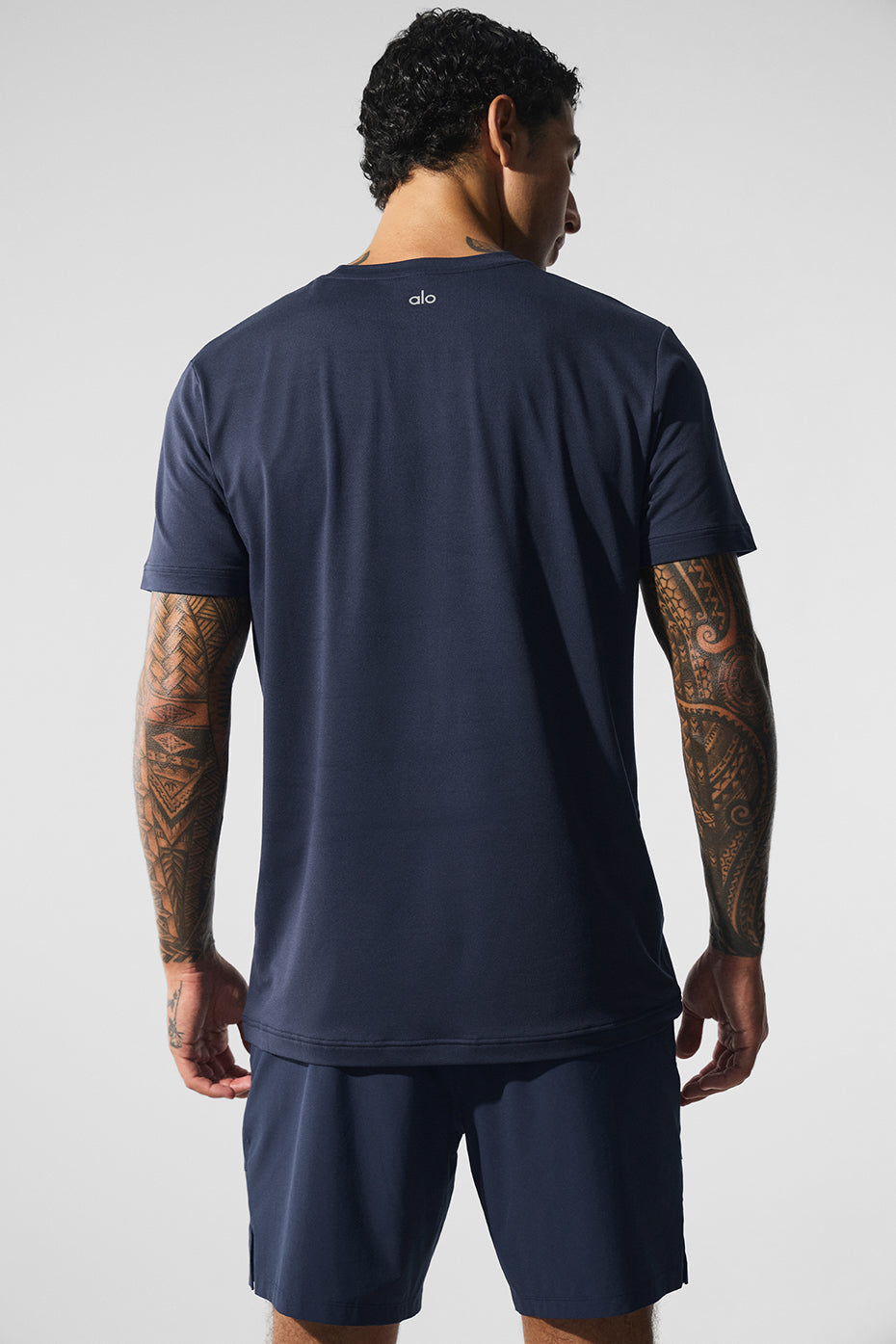 Conquer Reform Crewneck Short Sleeve - Navy image 4