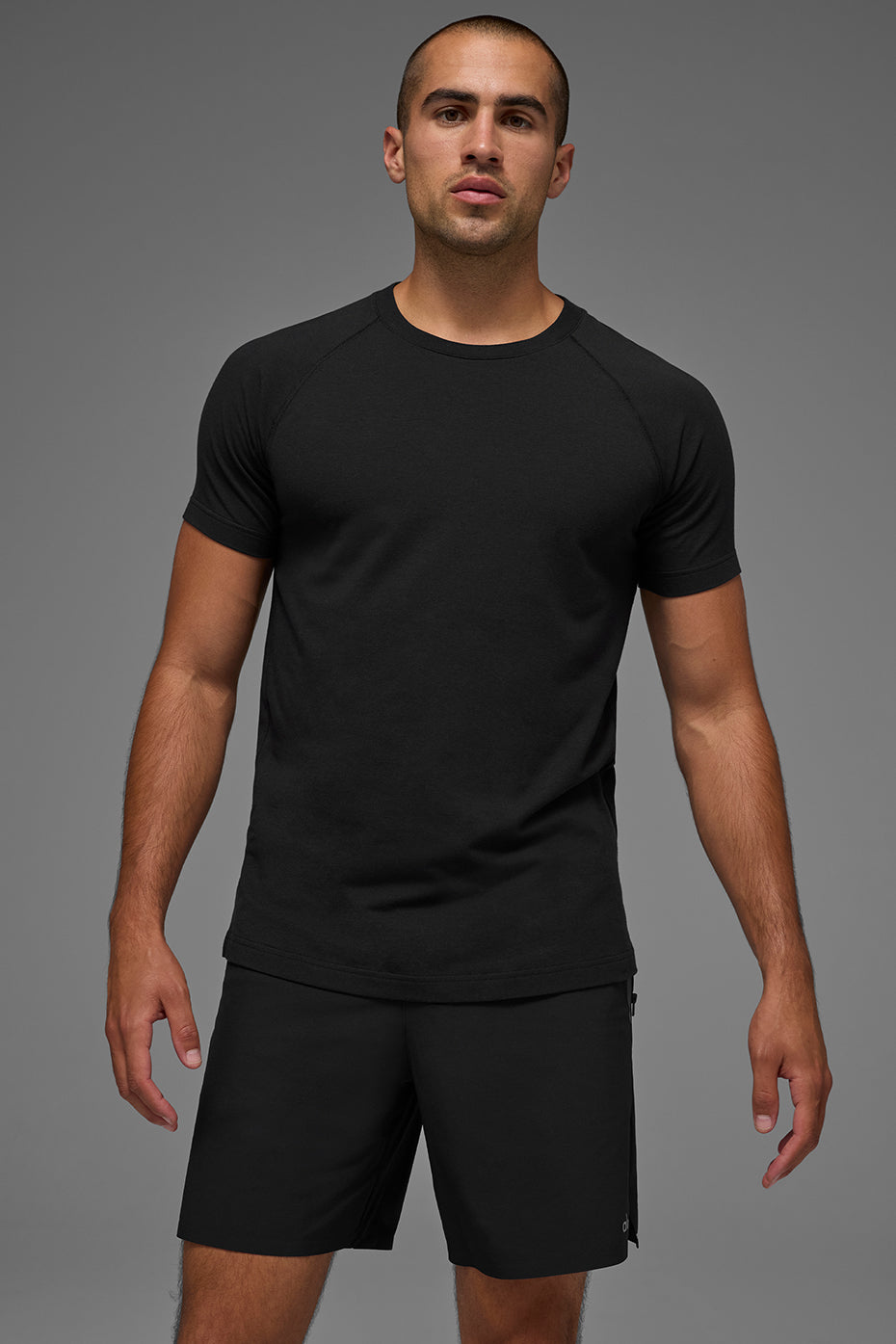 ALO Vapor Crewneck Short Sleeve - Black image 4