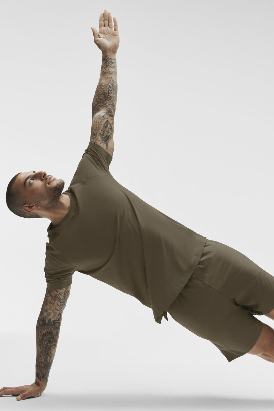 ALO Vapor Crewneck Short Sleeve - Olive Tree image 5