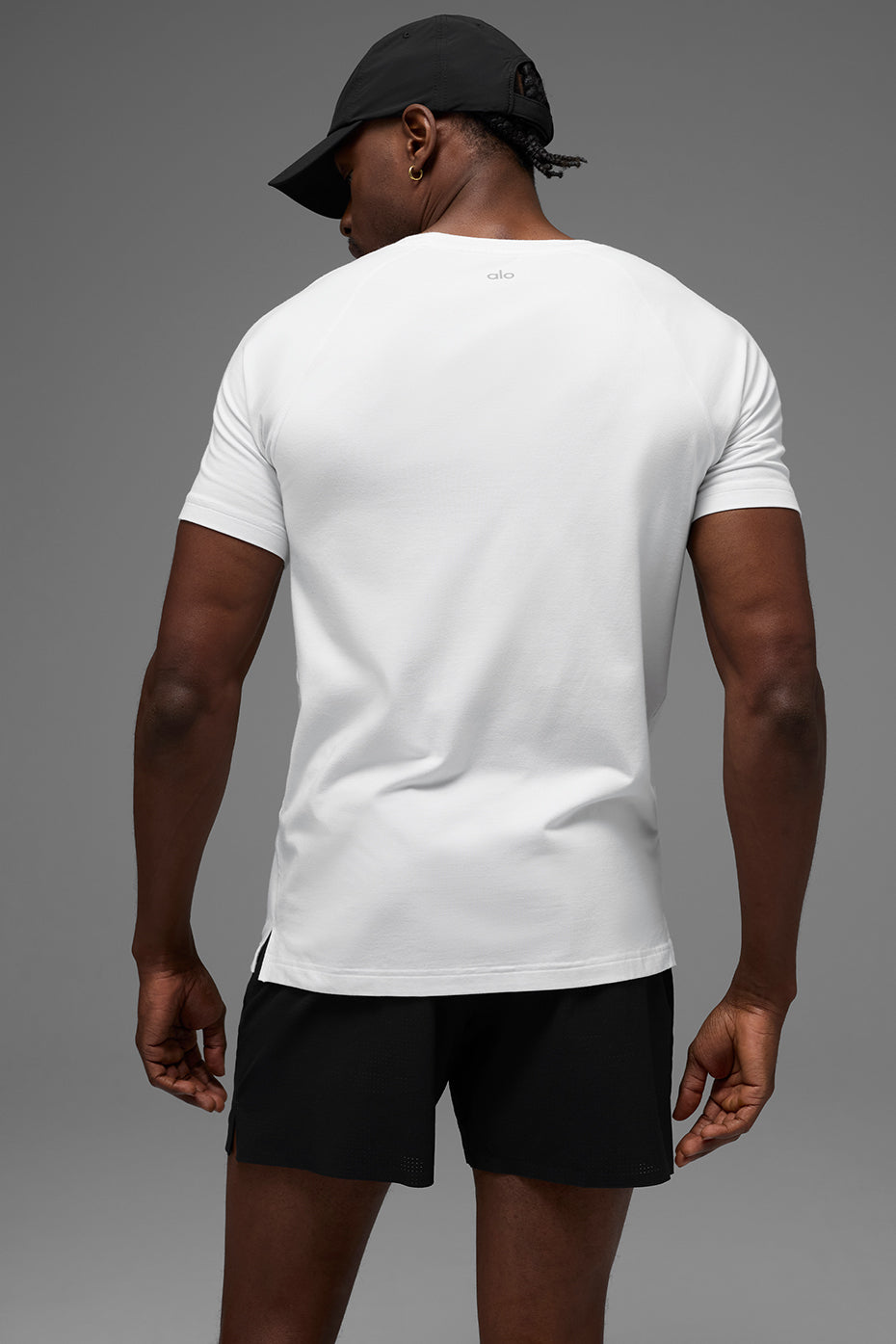 ALO Vapor Crewneck Short Sleeve - White image 4