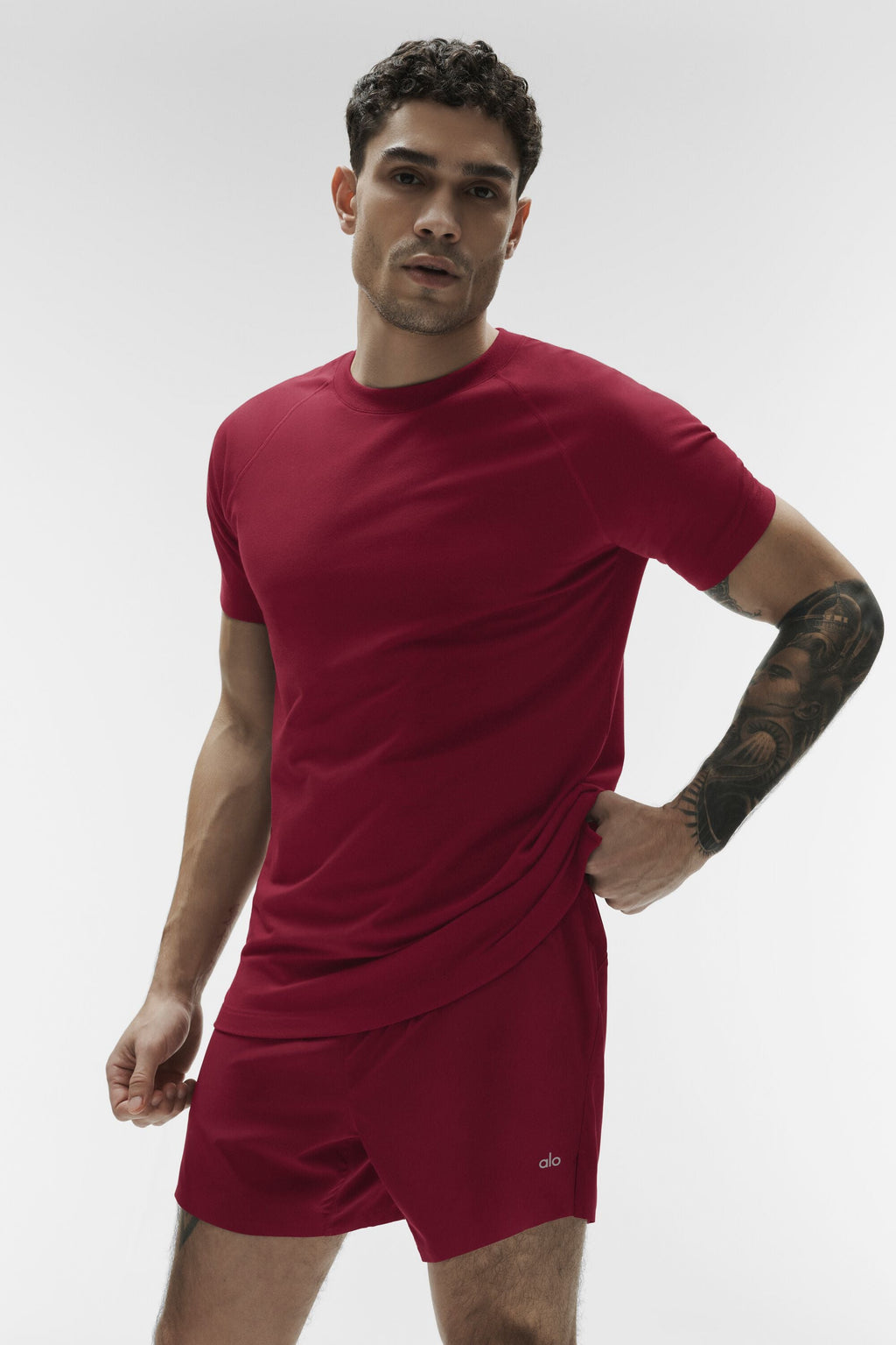 ALO Vapor Crewneck Short Sleeve - Garnet image 1