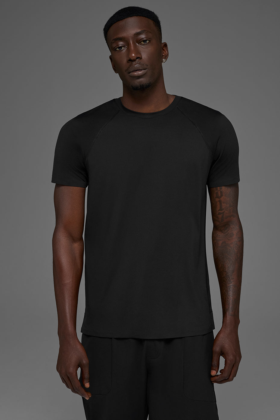 Idol Crewneck Short Sleeve - Black image 3