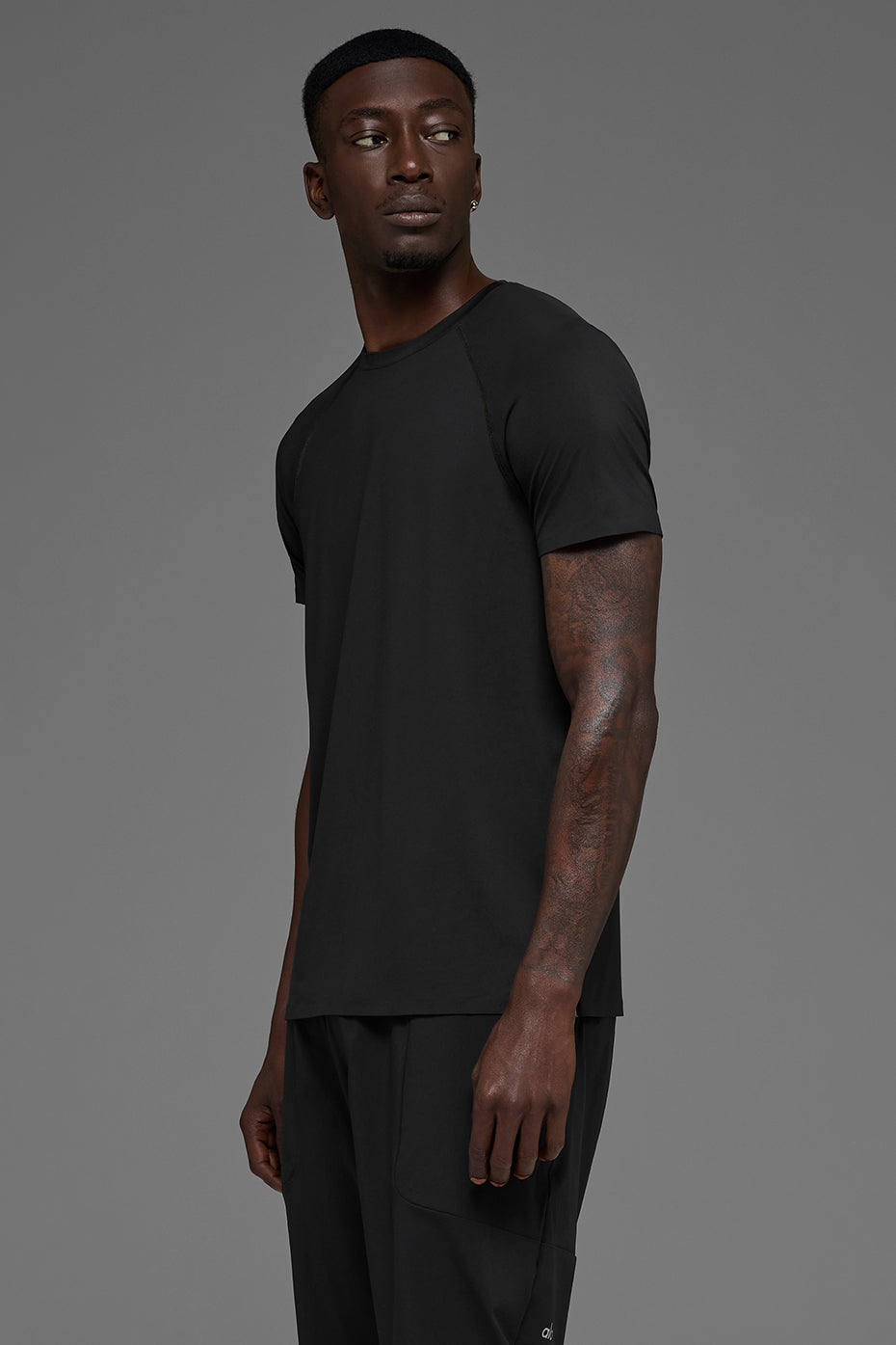 Idol Crewneck Short Sleeve - Black image 5