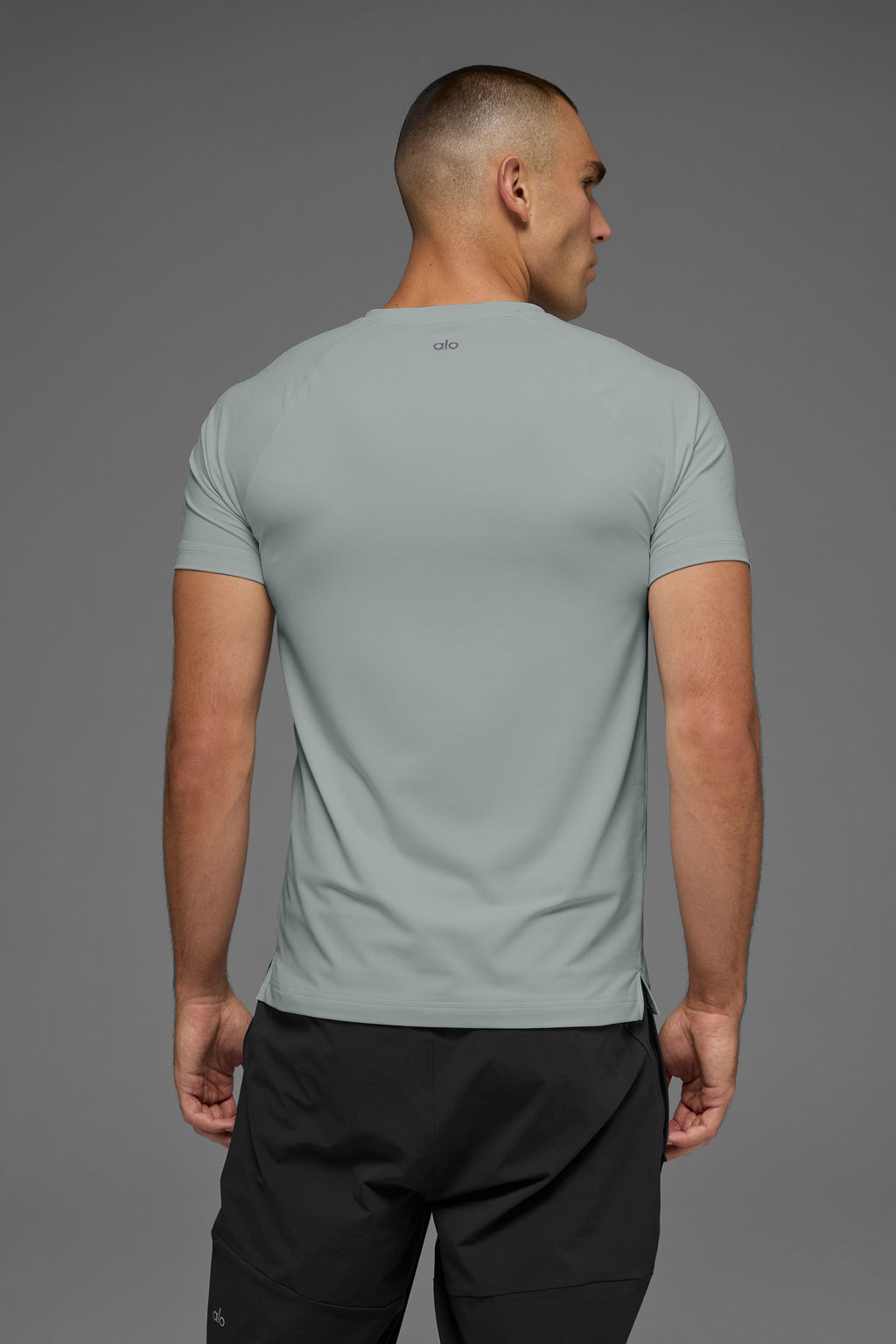 Idol Crewneck Short Sleeve - Lunar Grey image 3