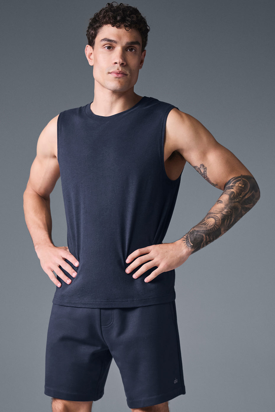 The Triumph Muscle Tank - Navy image 4