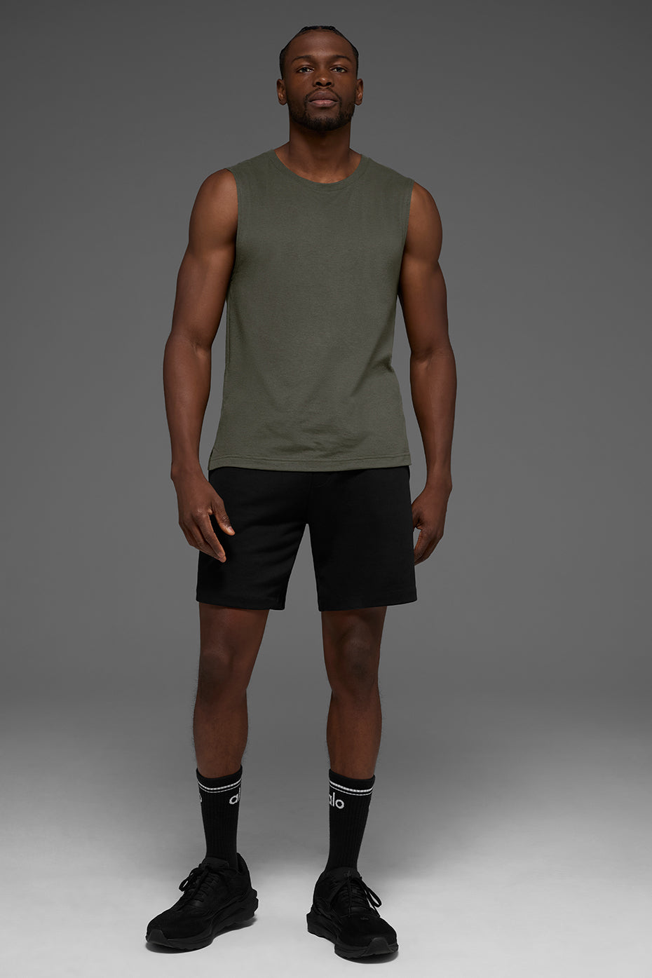 The Triumph Muscle Tank - Stealth Green image 3