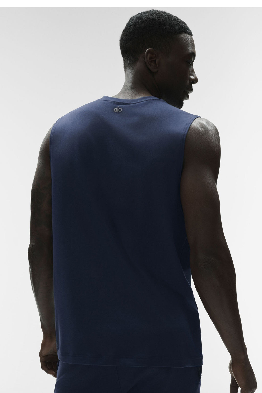 Conquer Muscle Tank - Navy image 2