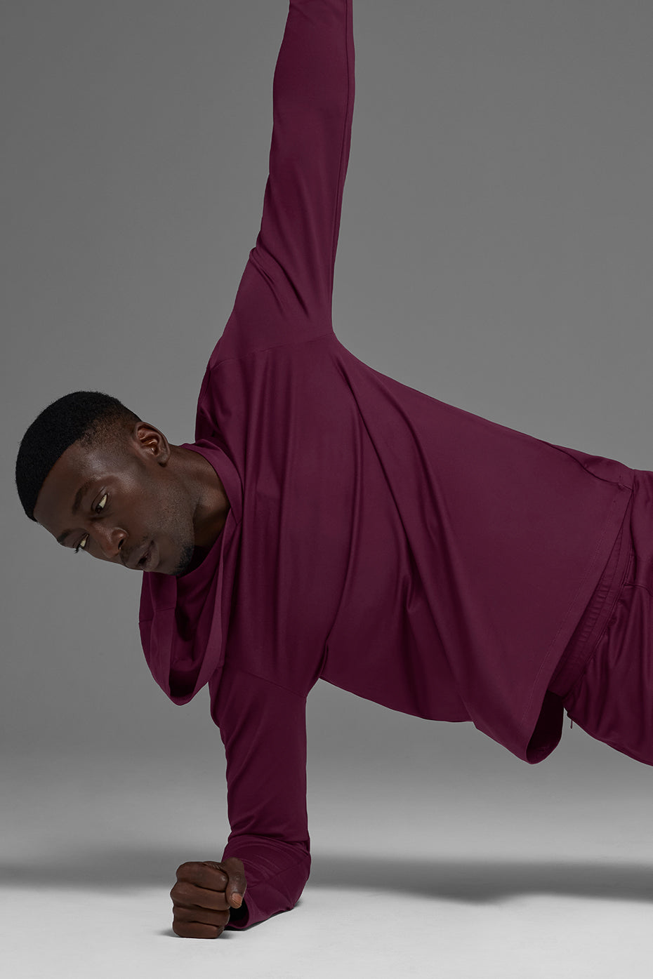 Conquer Reform Long Sleeve With Hood - Burgundy image 5