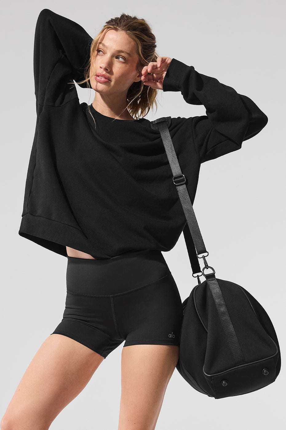 Chill Crew Neck Pullover - Black image 1