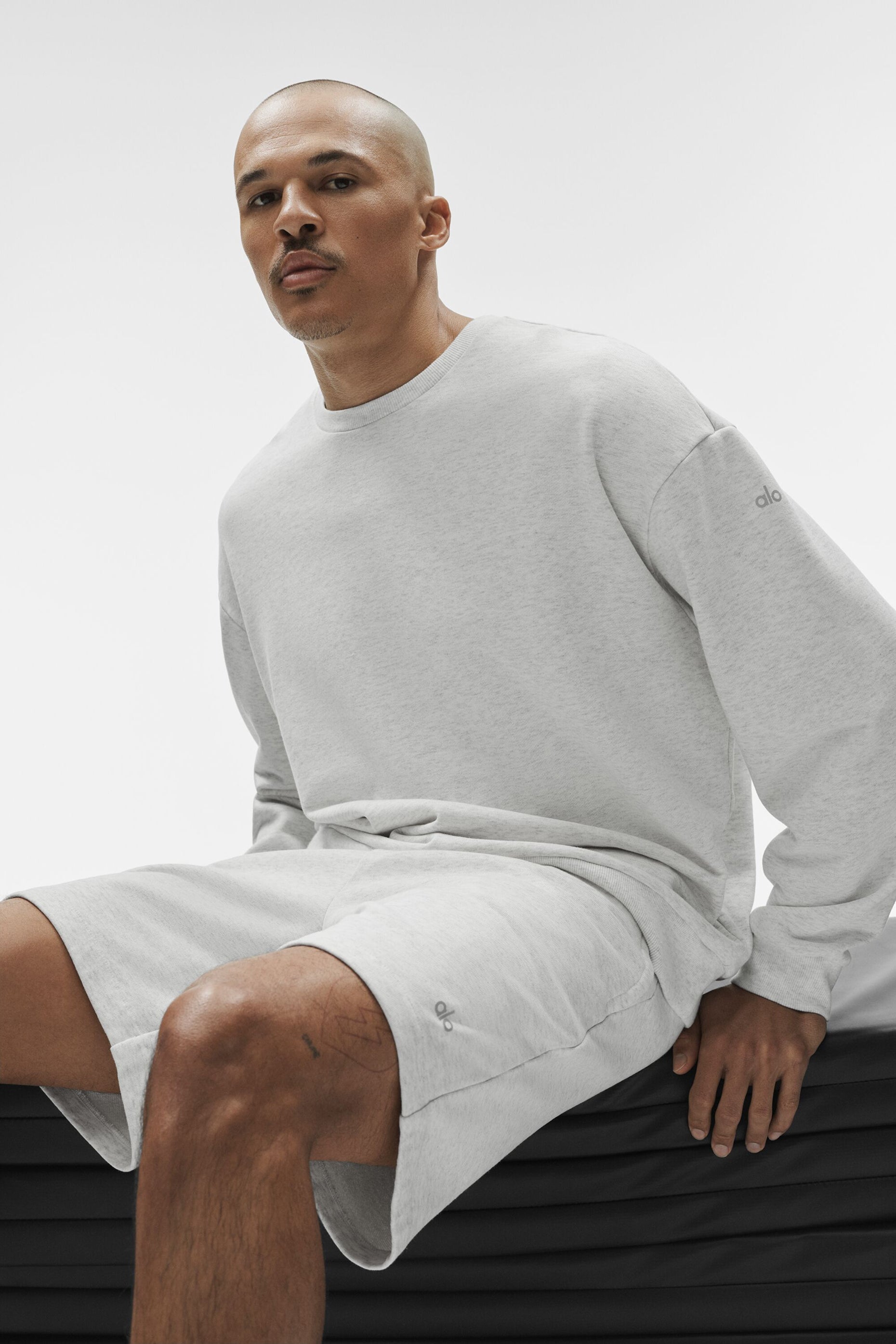 Chill Crew Neck Pullover - White Heather image 5