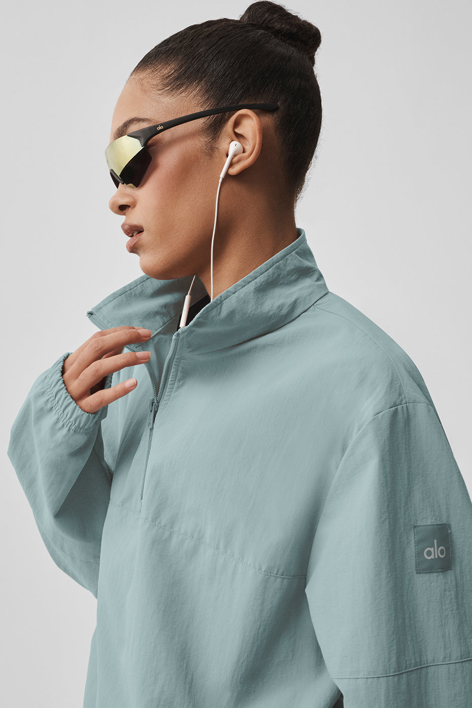 Light Weight Takeaway Track Pullover - Desert Sage image 2
