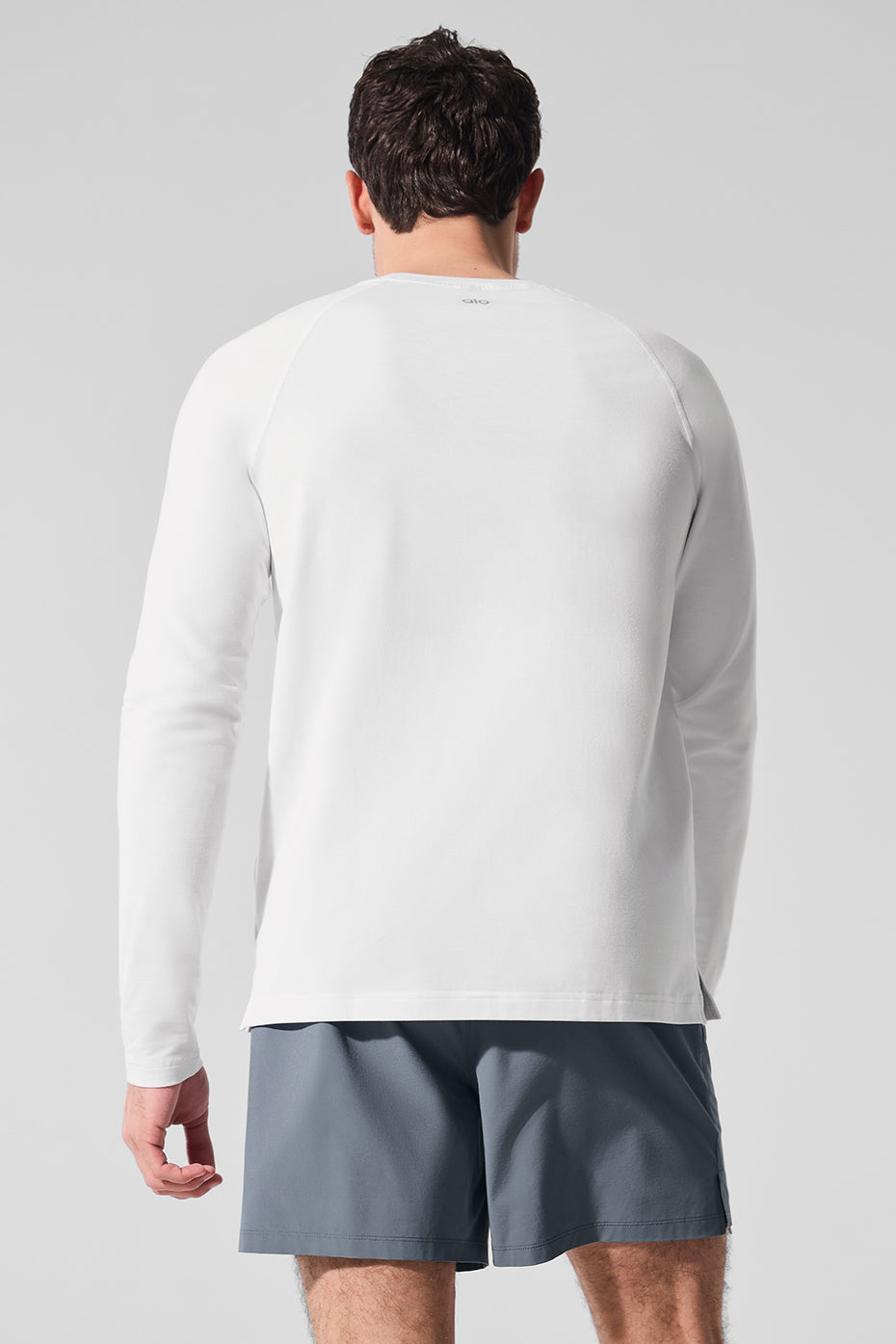 ALO Vapor Crewneck Long Sleeve - White image 3