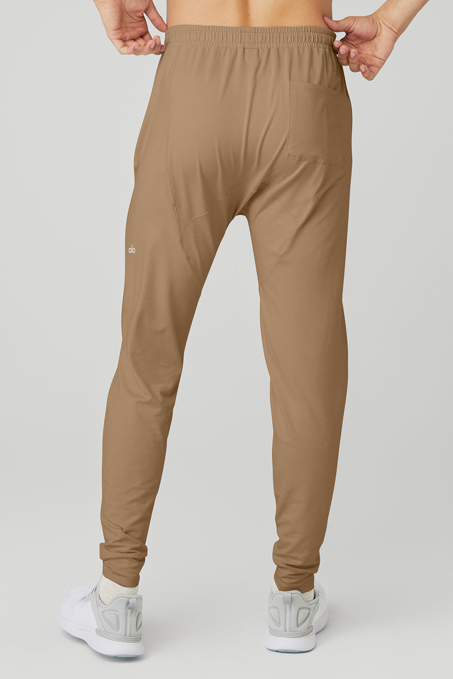 Conquer Revitalize Pant - Gravel image 2