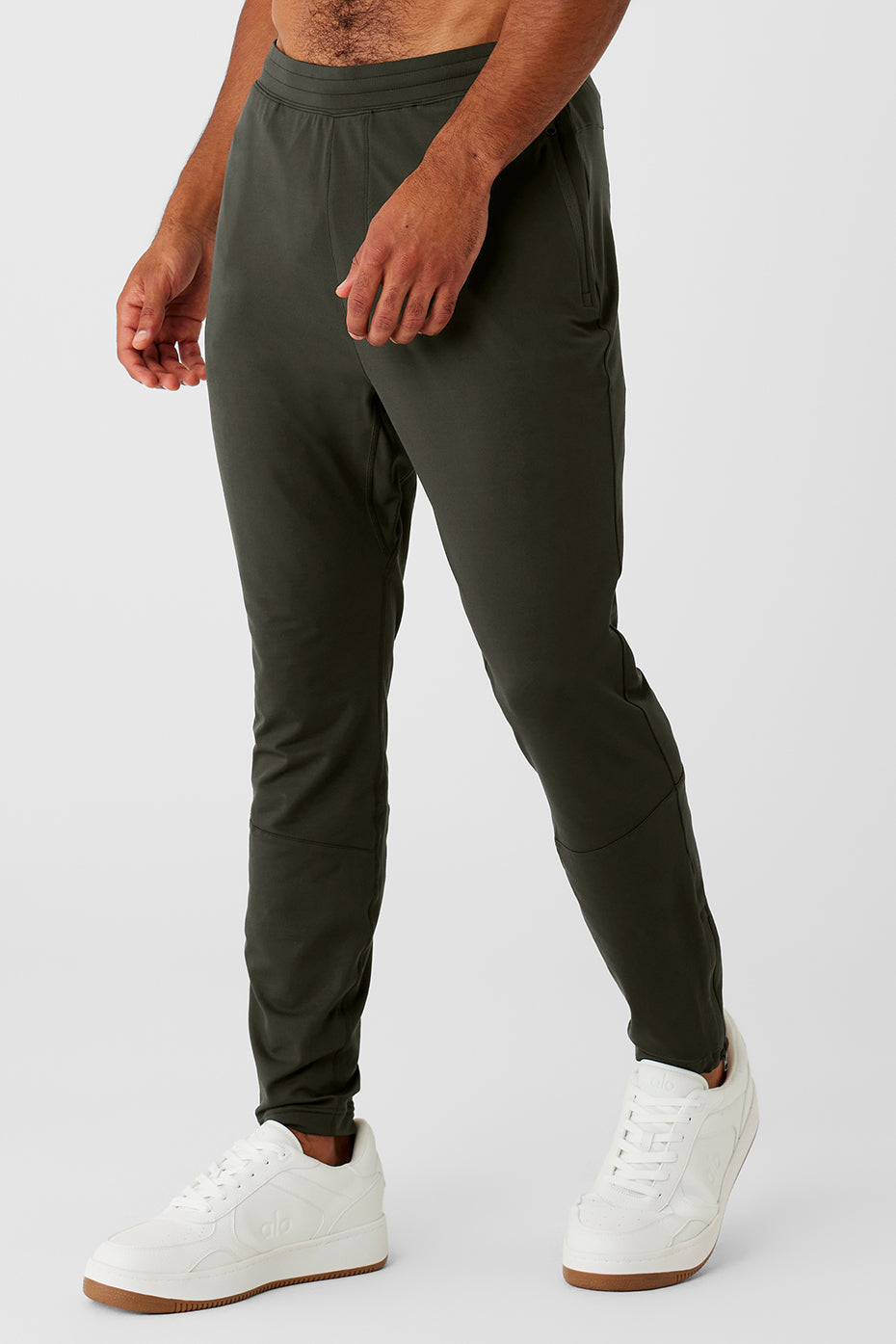 Conquer React Performance Pant - Stealth Green image 3