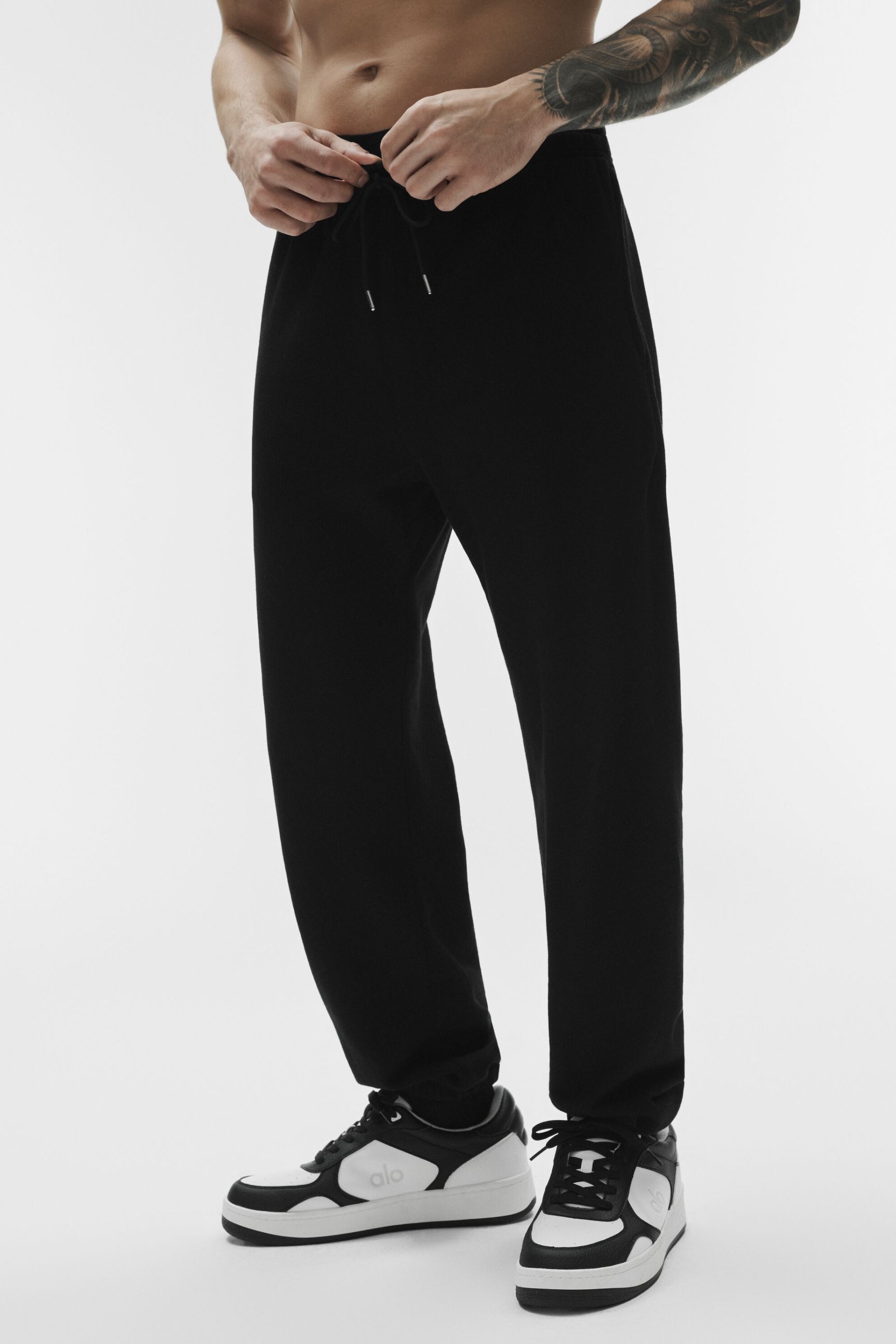 Chill Sweatpant - Black image 1