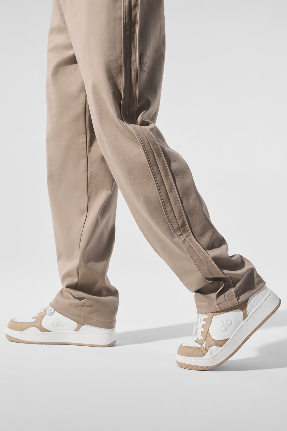 Edition Sueded Straight Leg Pant - Gravel image 4