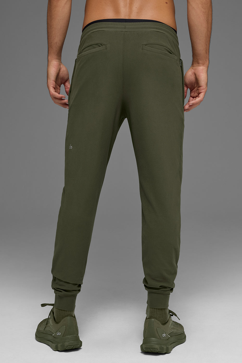 Conquer Max Performance Jogger - Green Olive image 4