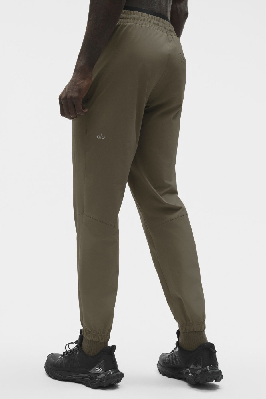 Repetition Jogger - Olive Tree image 2