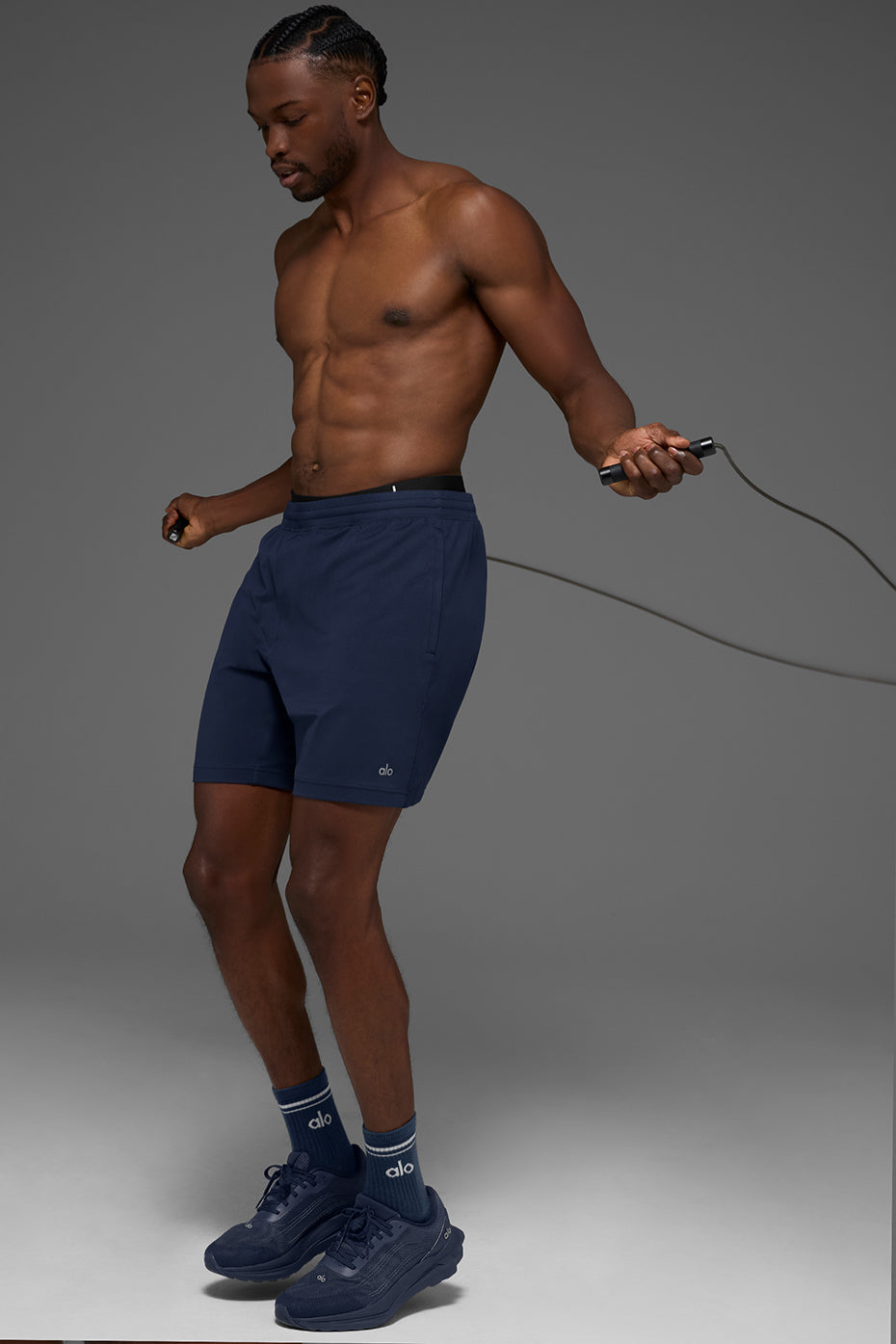 7" Conquer React Performance Short - Navy image 5