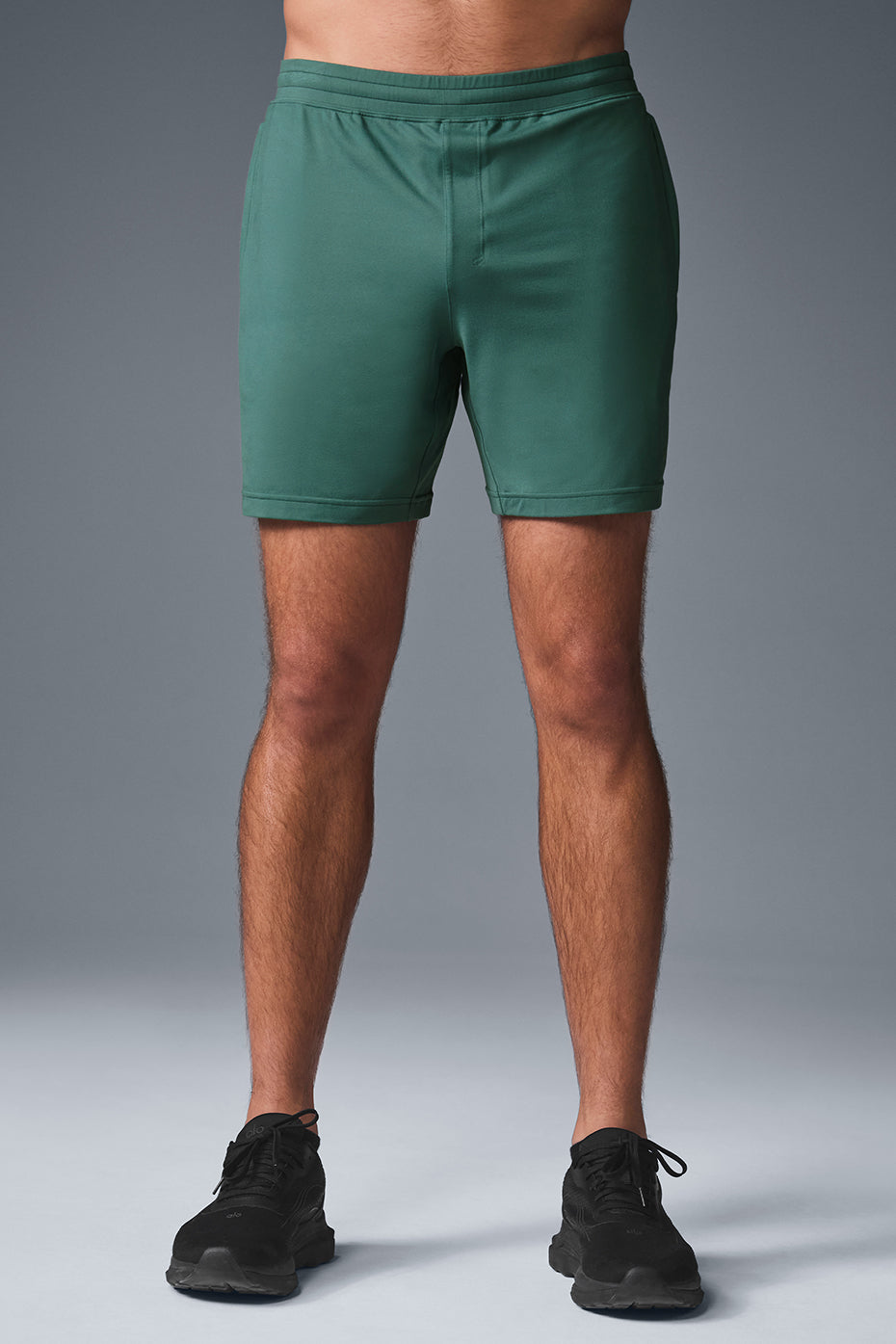 7" Conquer React Performance Short - Winter Ivy image 1
