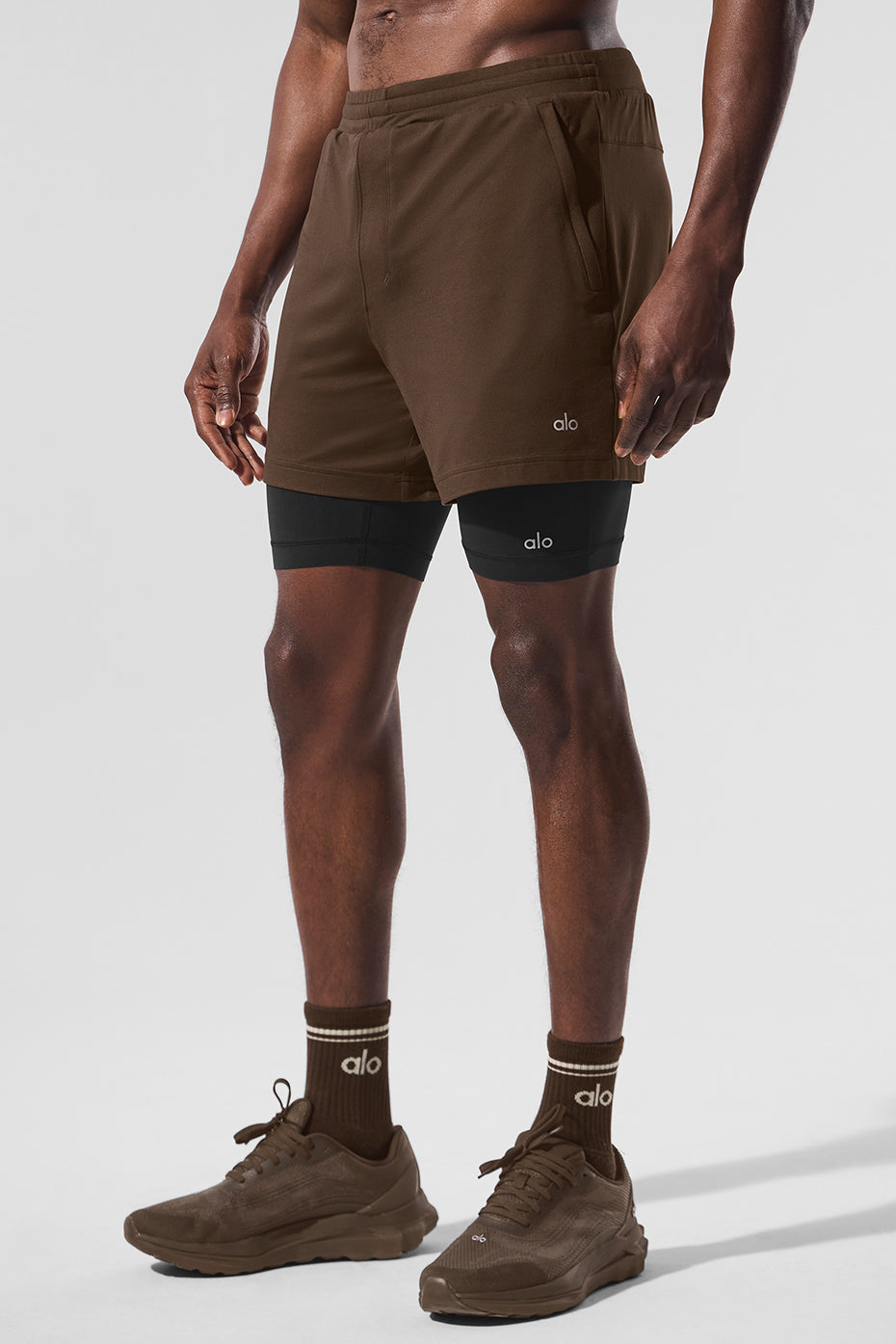 Conquer React 2-In-1 Performance Short - Espresso/Black image 6
